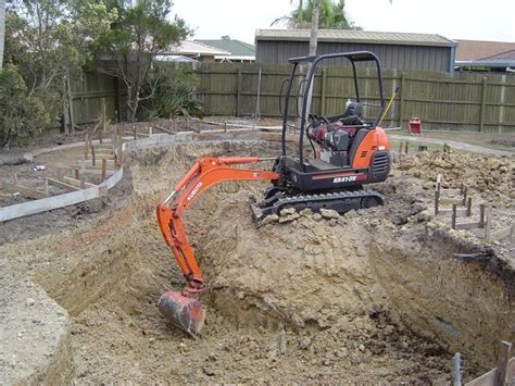 micro excavations gold coast